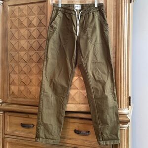 EUC Pact The Daily Twill Pant in Olive Green Small